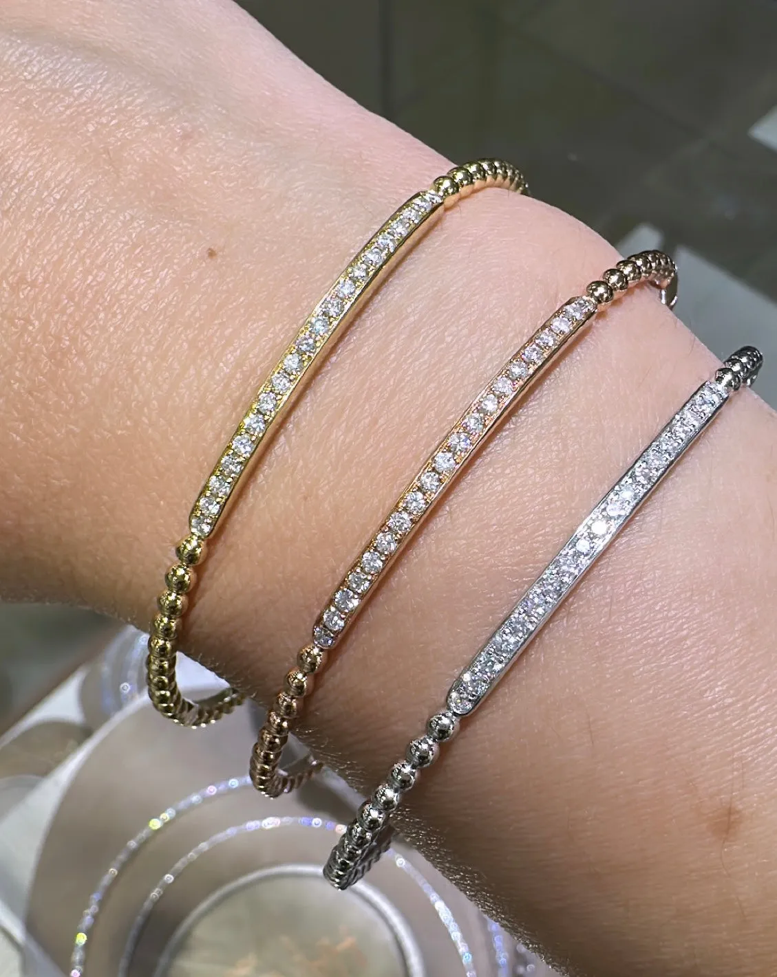 0.35ct tw Diamond Beaded Gold Bangle Bracelet