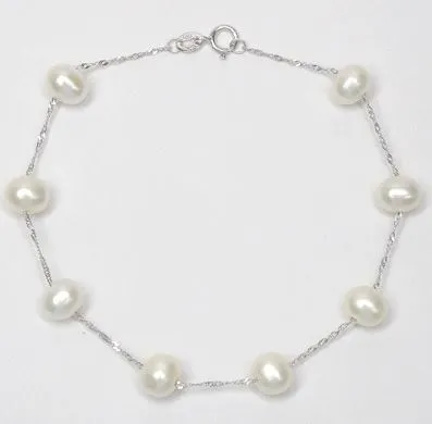 14 Karat White Tin Cup Pearls Bracelet