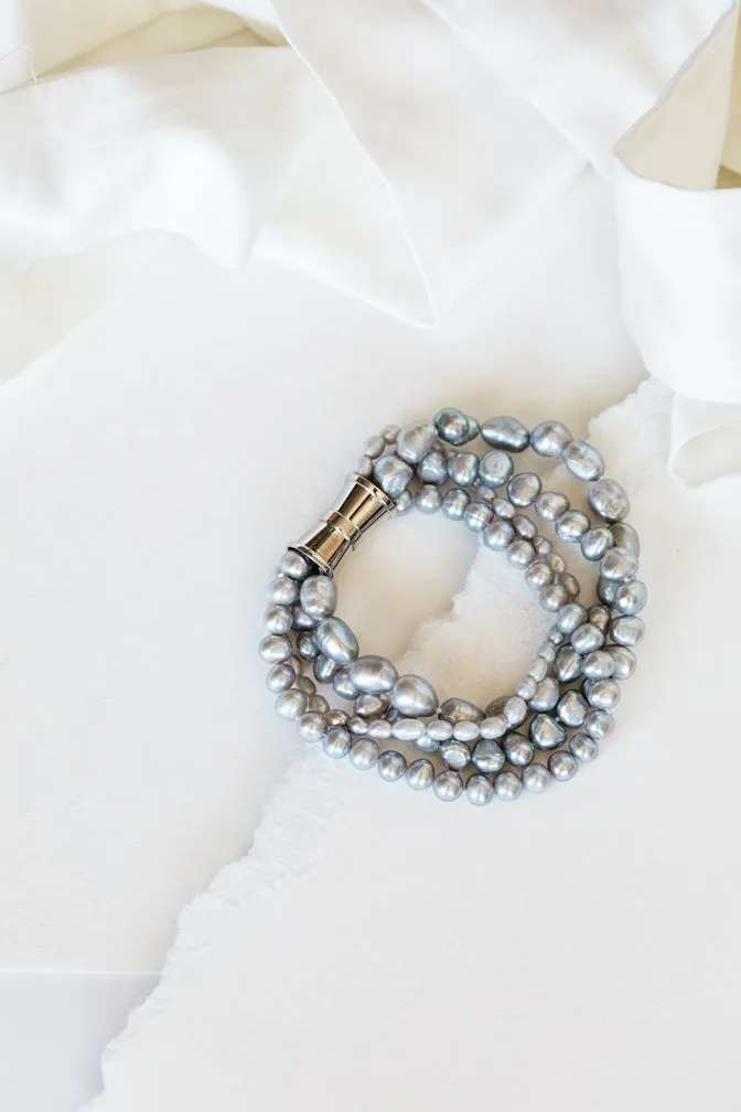 202-07 | GRAY 4-STRAND BAROQUE MIX PEARL BRACELET