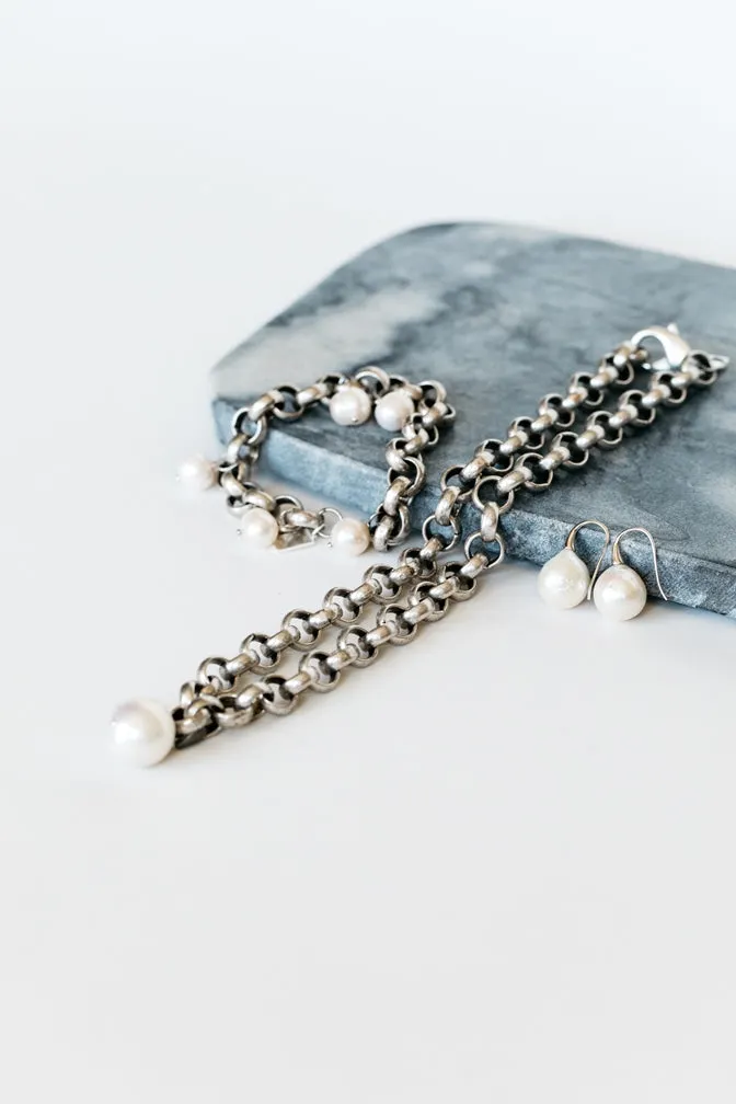 203-01-S | TURKISH SILVER BRACELET W/ 5 PEARLS