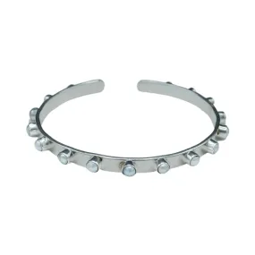 210-01-S | SEEMA ADJUSTABLE CUFF ( 4 MM PEARLS ON SILVER )