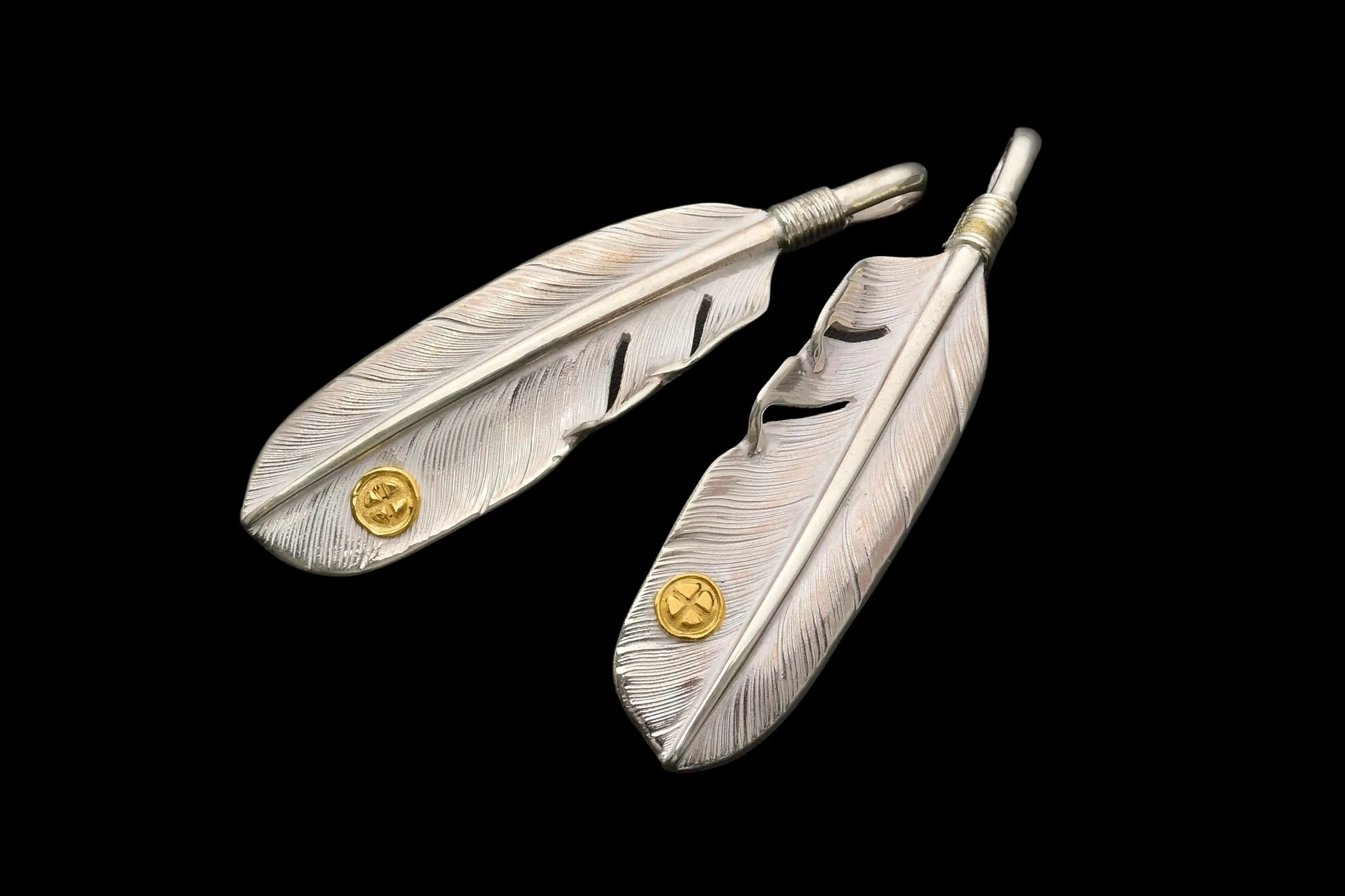 24K Gold Point Feather M