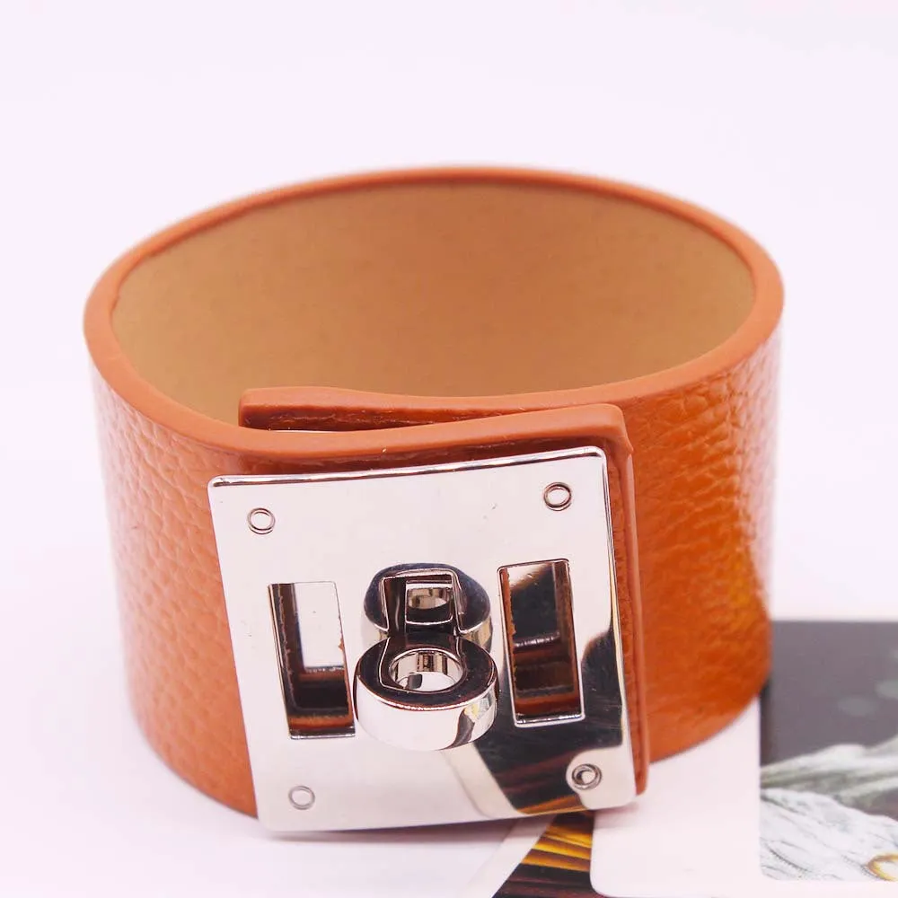 All-match wide leather ladies bracelet