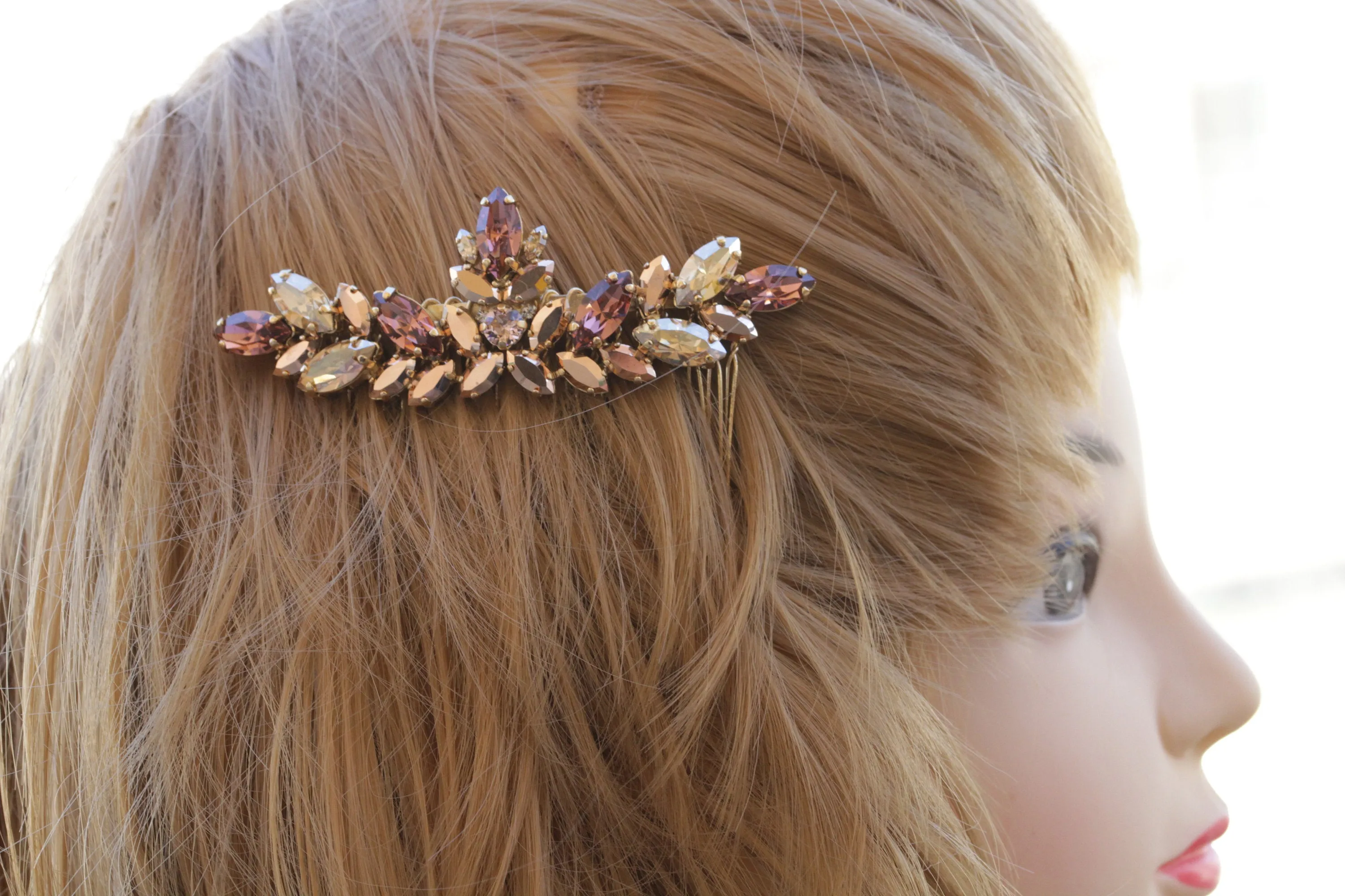 BLUSH HAIR COMB