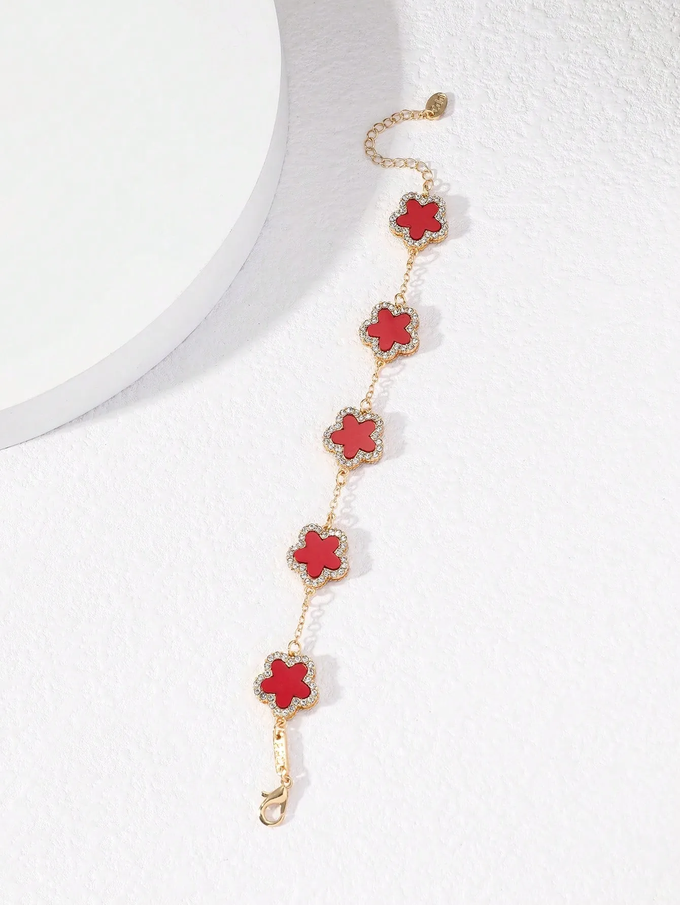 Clover Shaped Rhinestone Inlaid Chic Lady Bracelet Suitable