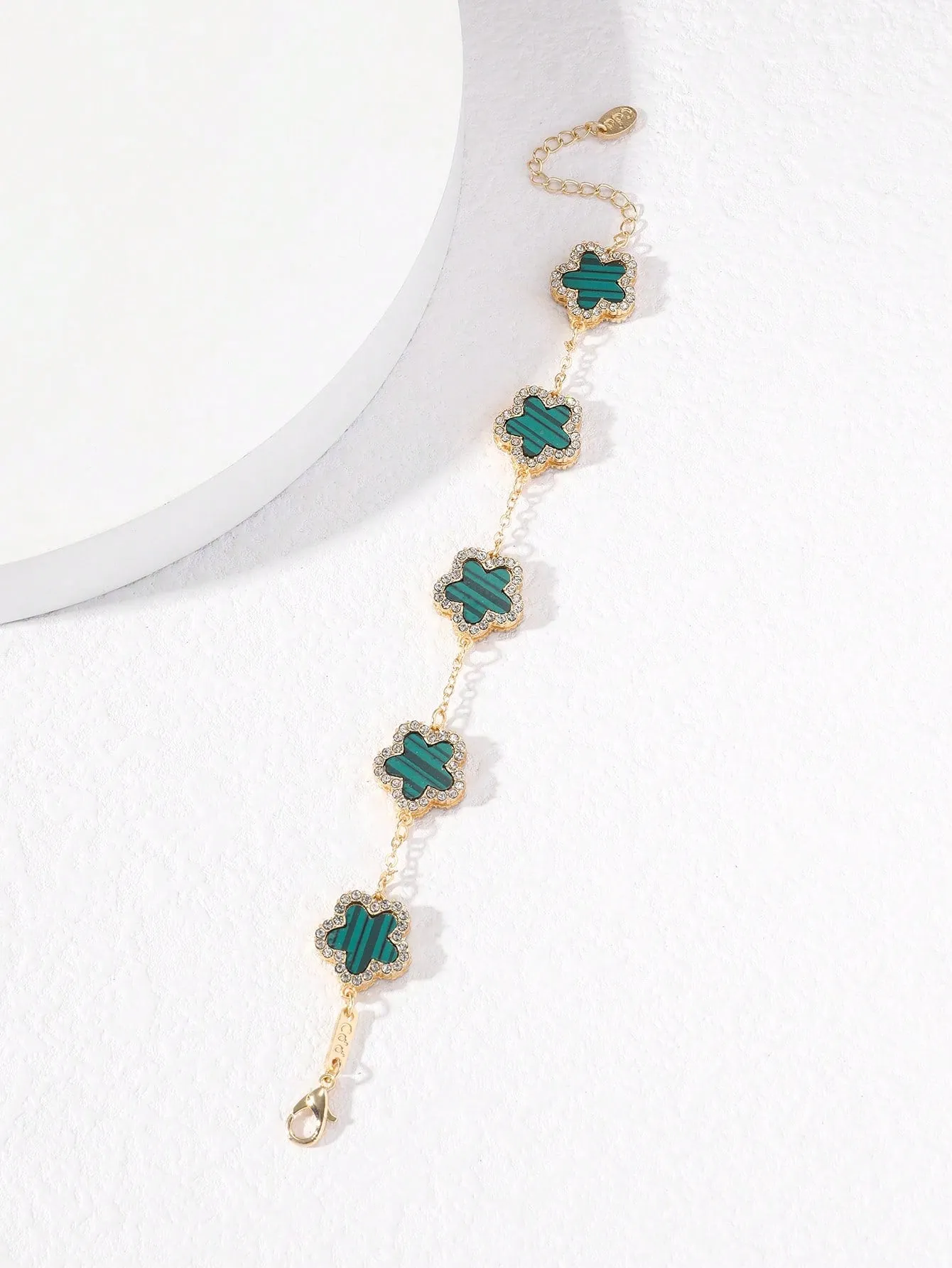 Clover Shaped Rhinestone Inlaid Chic Lady Bracelet Suitable