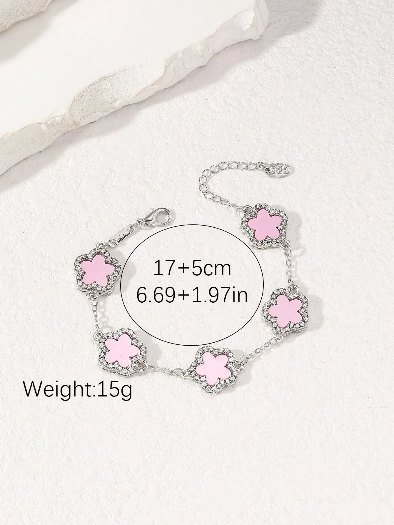 Clover Shaped Rhinestone Inlaid Chic Lady Bracelet Suitable
