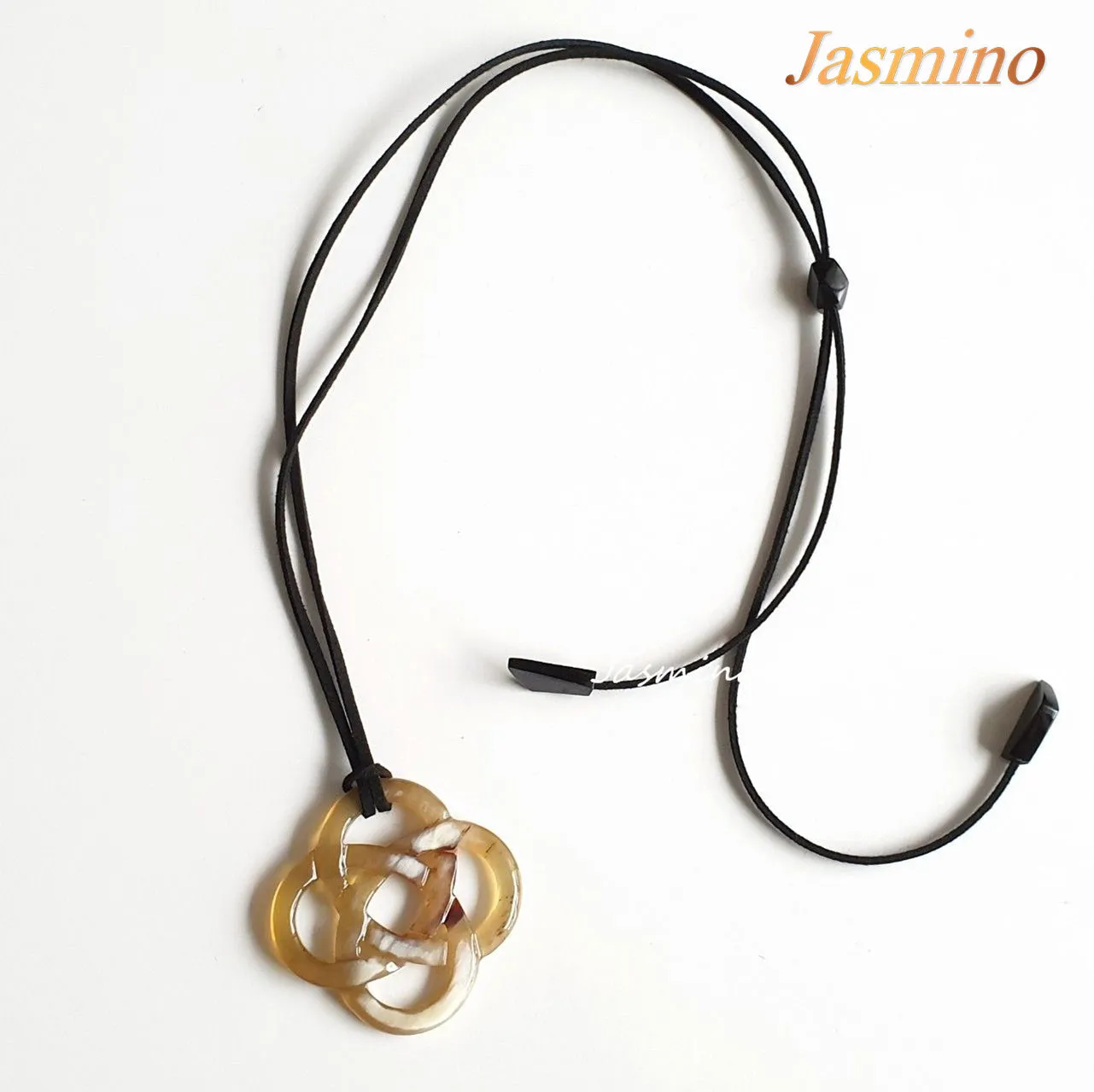 Elegant Handmade Pendant J17397,  Buffalo Horn Product from Vietnam
