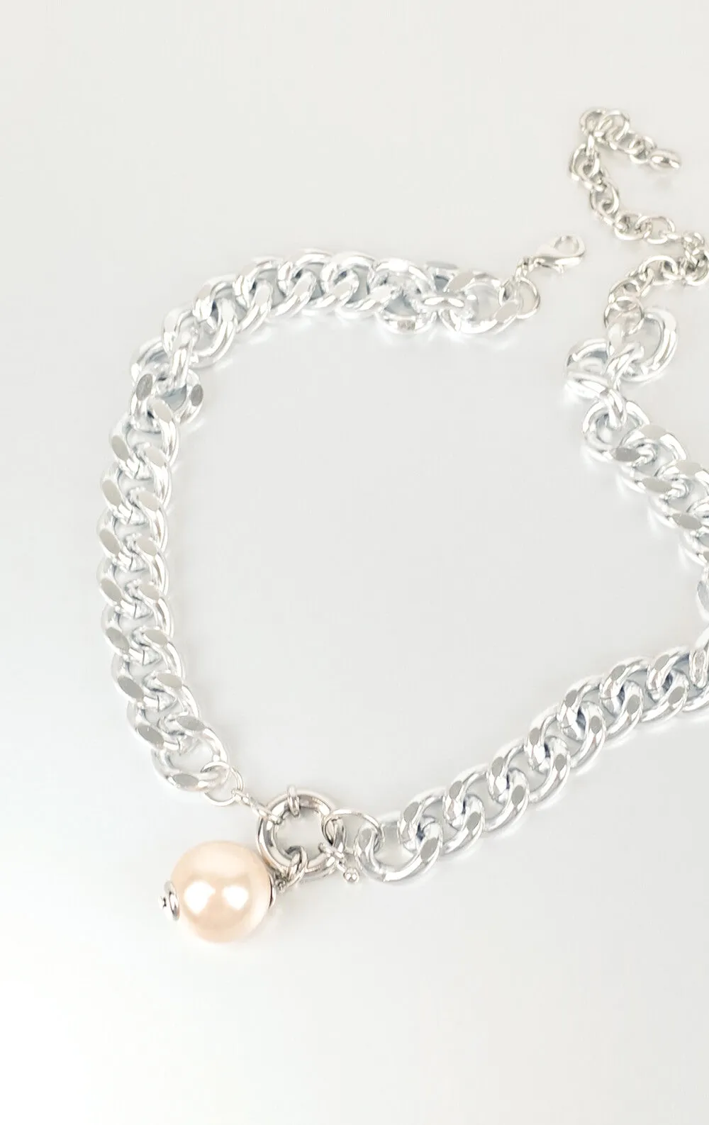 [FAERIE] Seasonless candy pearl bold choker
