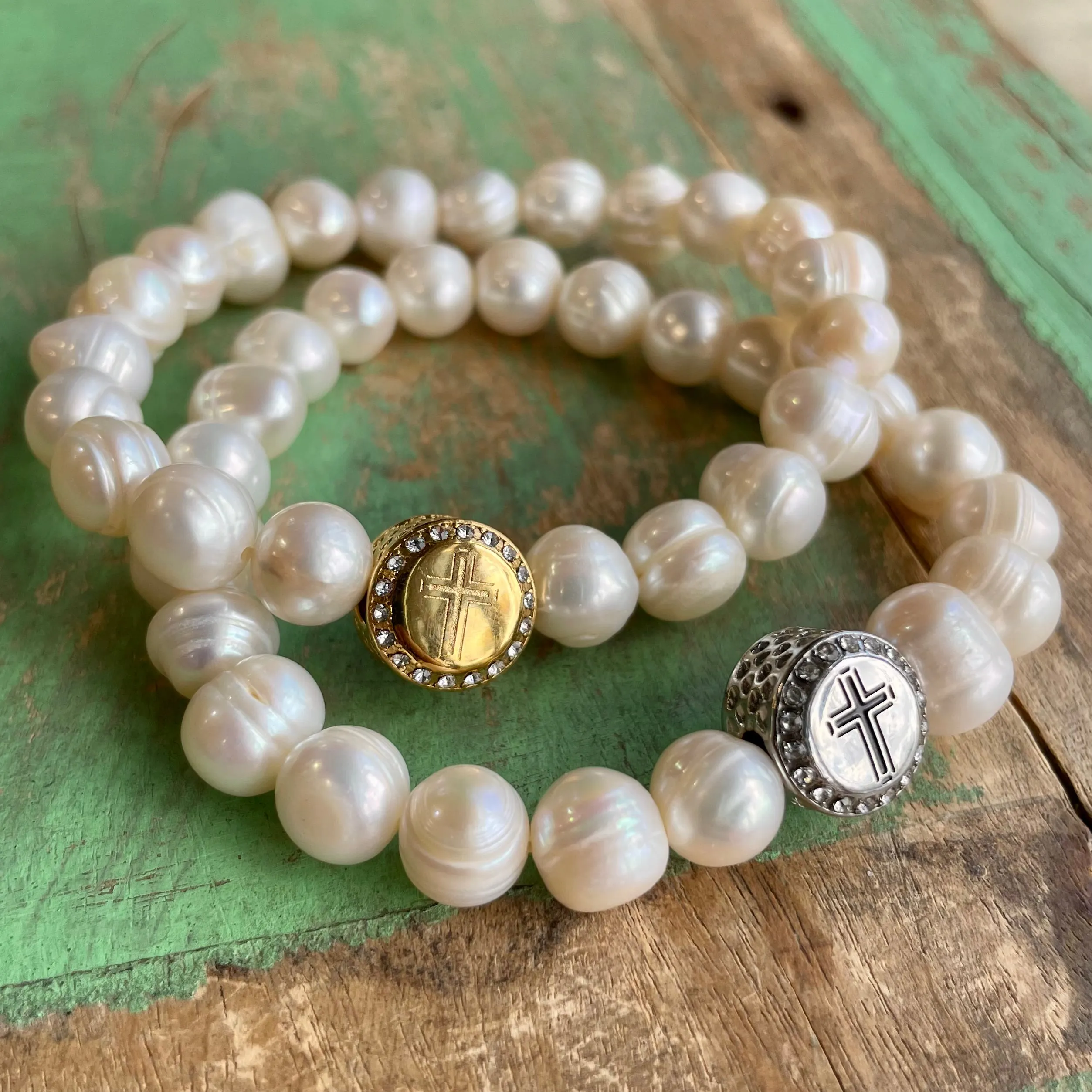 Freshwater Pearl Cross Hill Bracelet