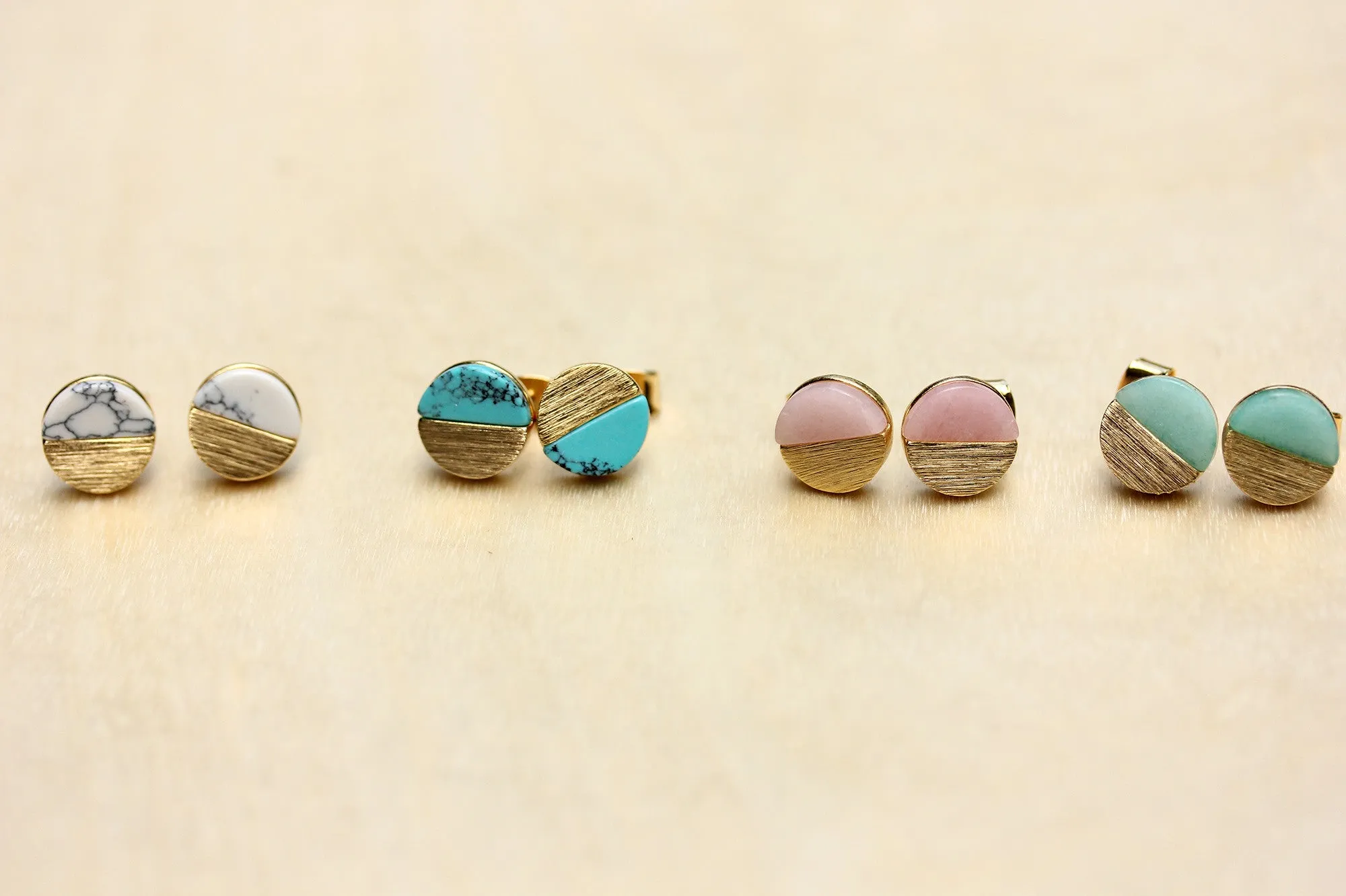 Gemstone Split Studs Round