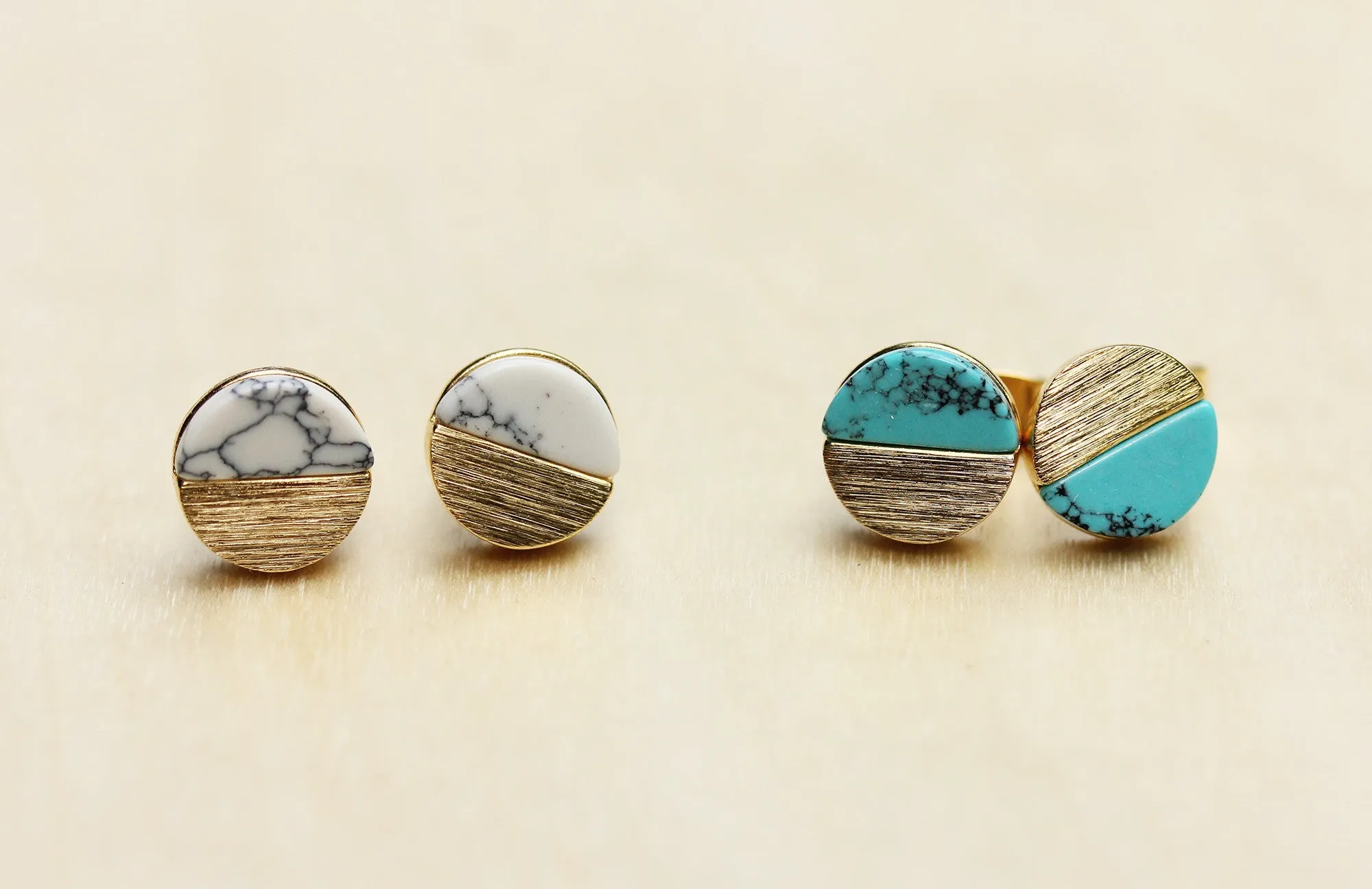 Gemstone Split Studs Round