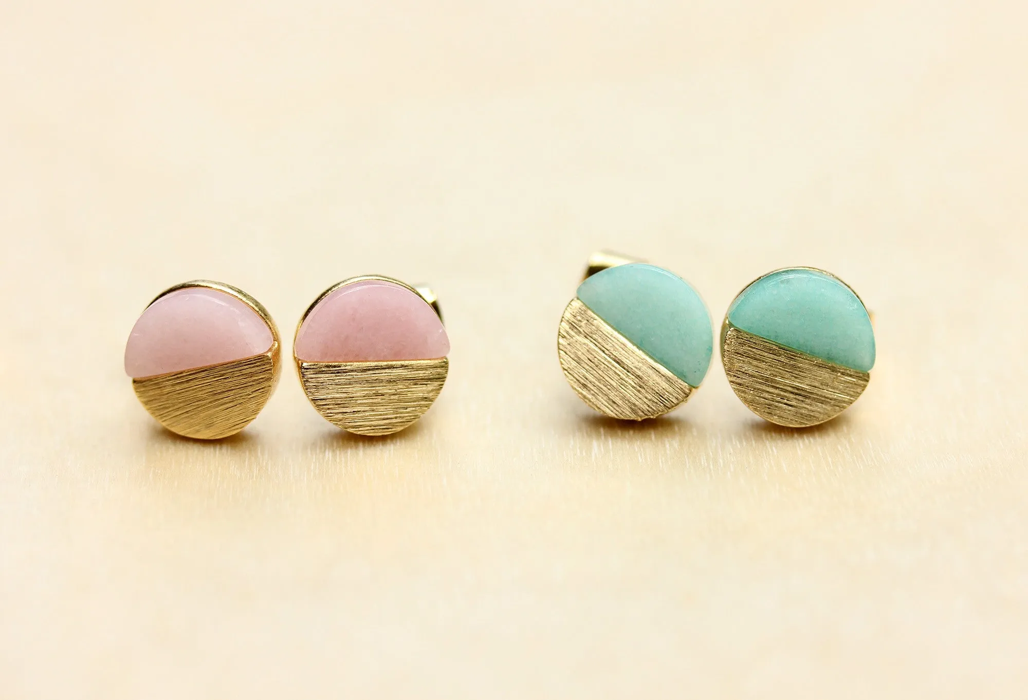 Gemstone Split Studs Round