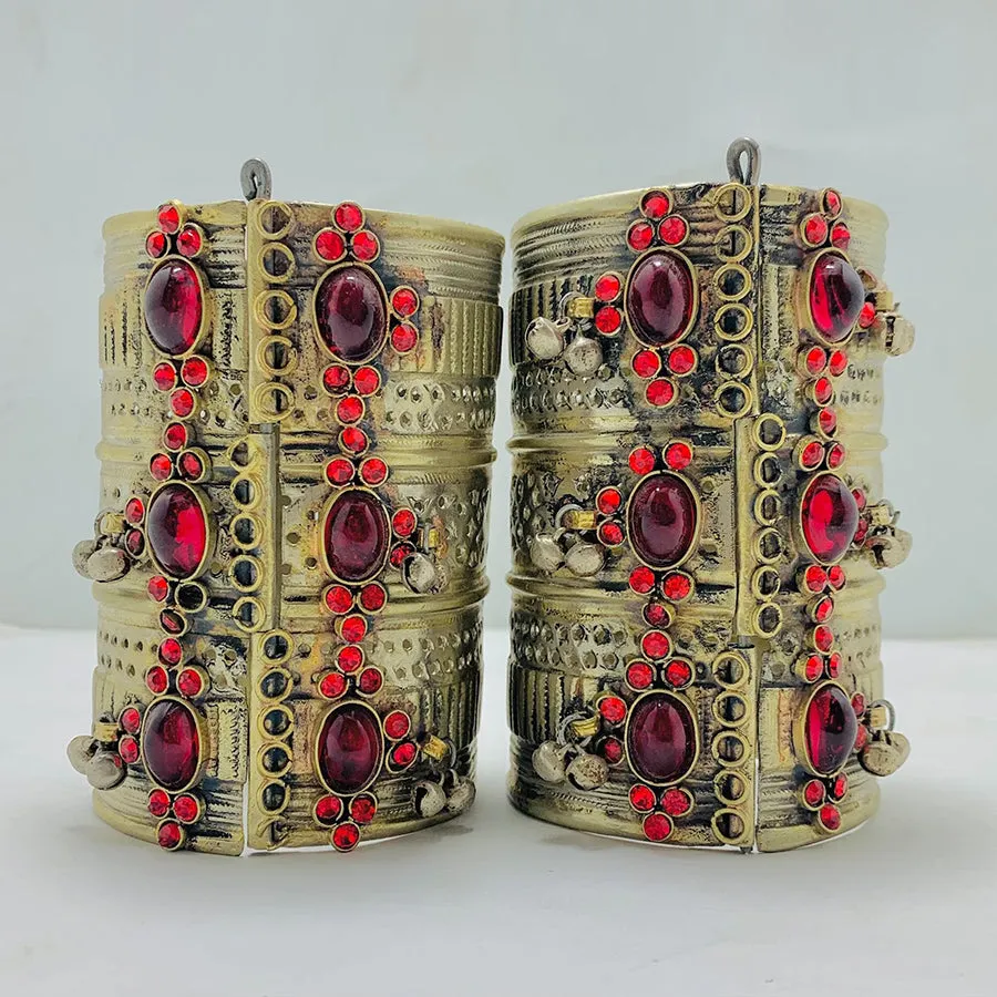 Handmade Red Stone Kuchi Handcuff Bracelet