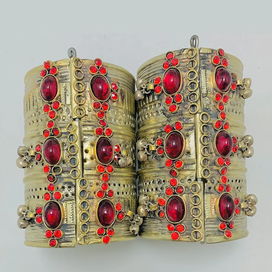 Handmade Red Stone Kuchi Handcuff Bracelet