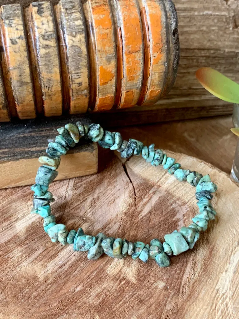 Handmade Turquoise Chip Stretch Bracelet