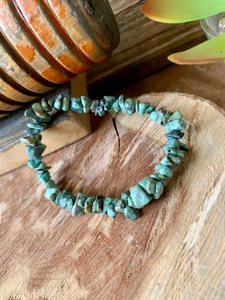 Handmade Turquoise Chip Stretch Bracelet