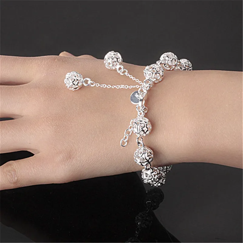 Hollow exquisite ball bracelet