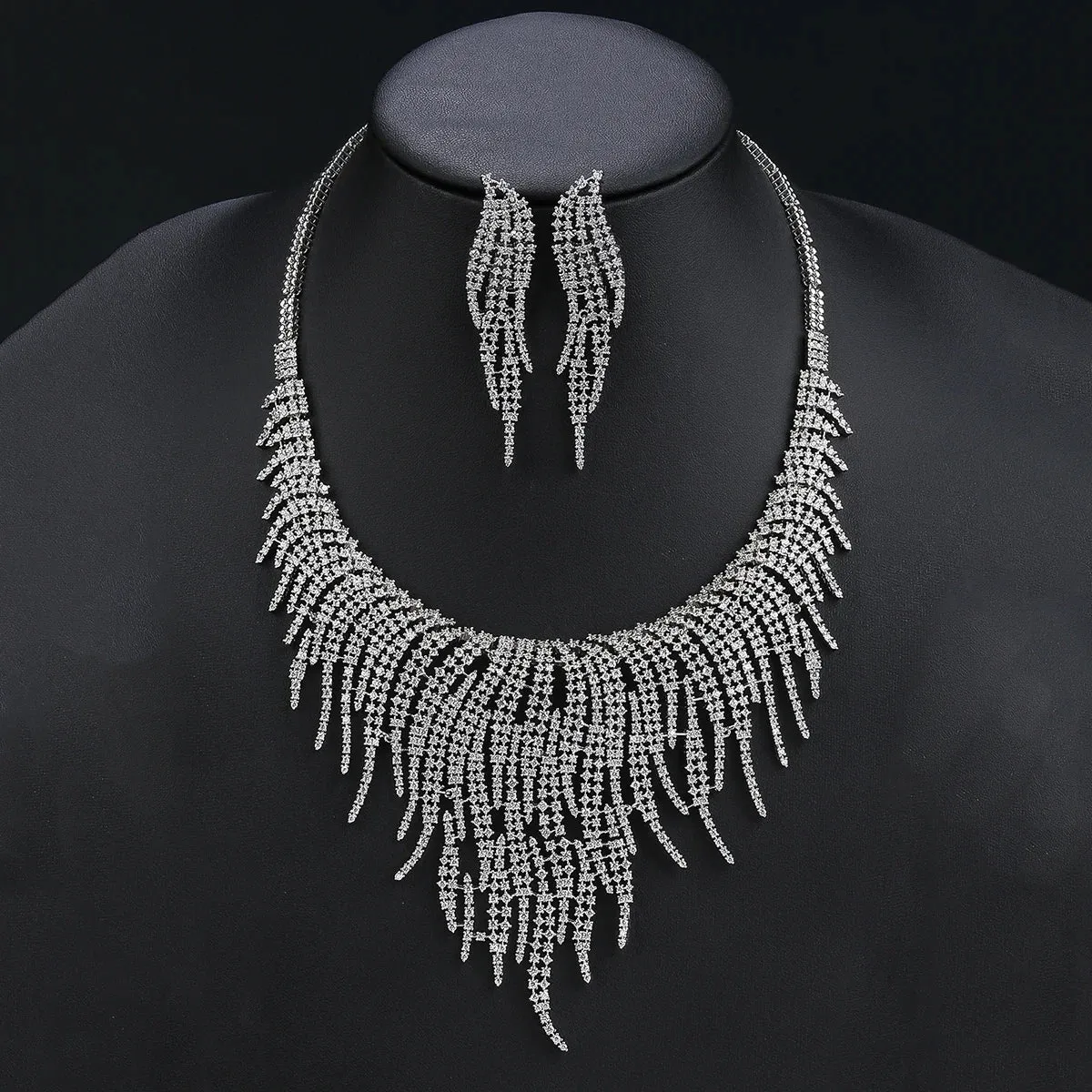 Luxury 2Pcs White ，Gold Necklace Earrings Set Cubic Zircon Women Wedding Party Jewelry Set CN11239