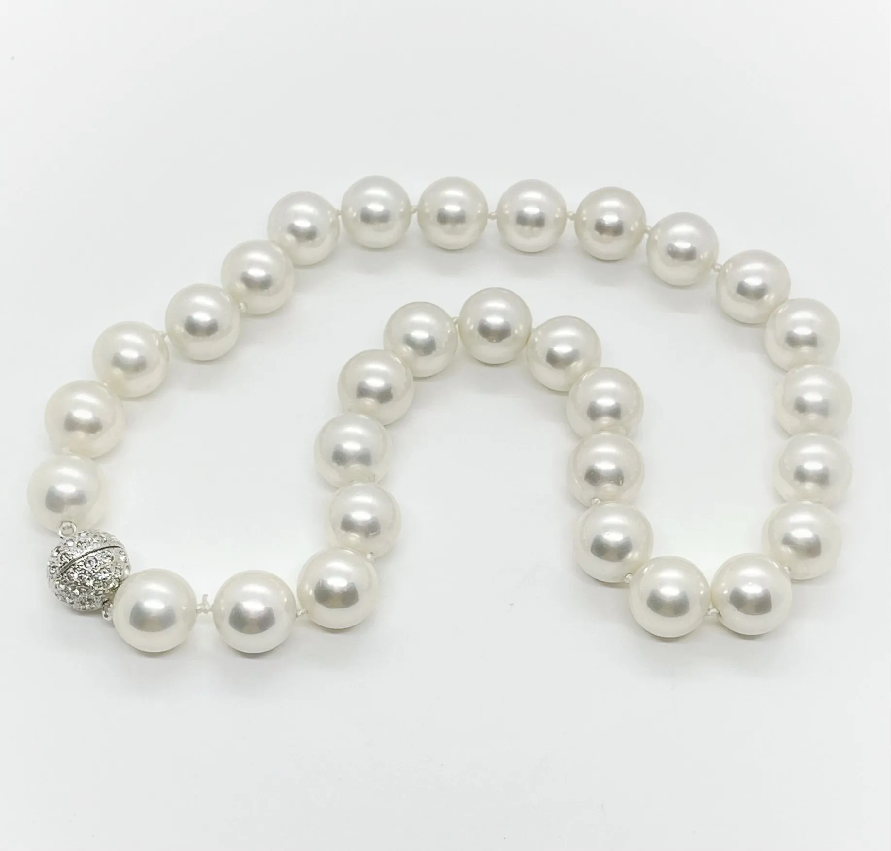 Mother of Pearl 12mm size with Screw Claps