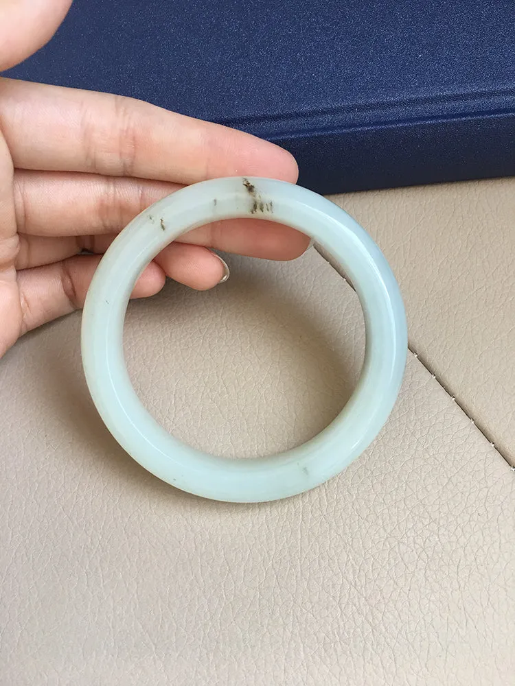 Natural Jade Bangle Nephrite Bangle Internal Diameter 58.1mm NBE004