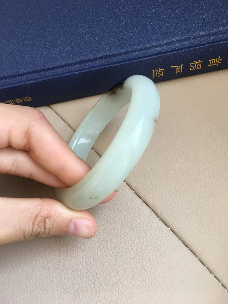 Natural Jade Bangle Nephrite Bangle Internal Diameter 58.1mm NBE004