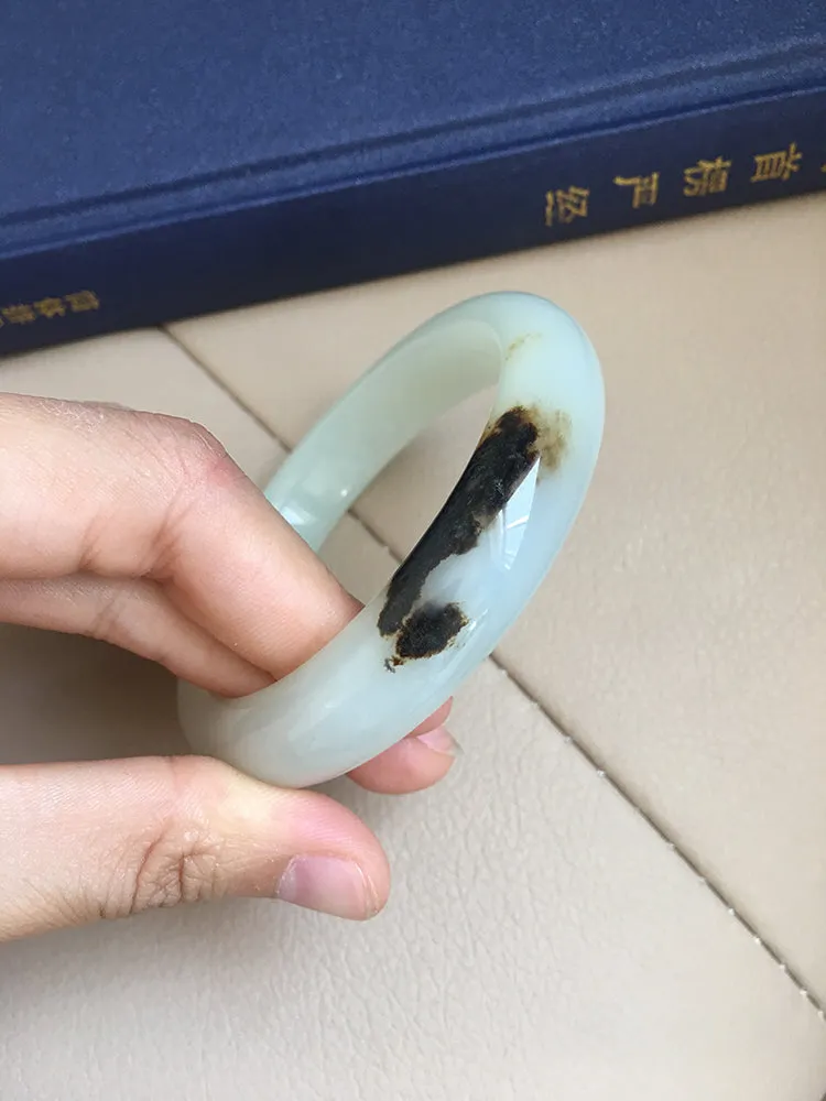 Natural Jade Bangle Nephrite Bangle Internal Diameter 58.1mm NBE004