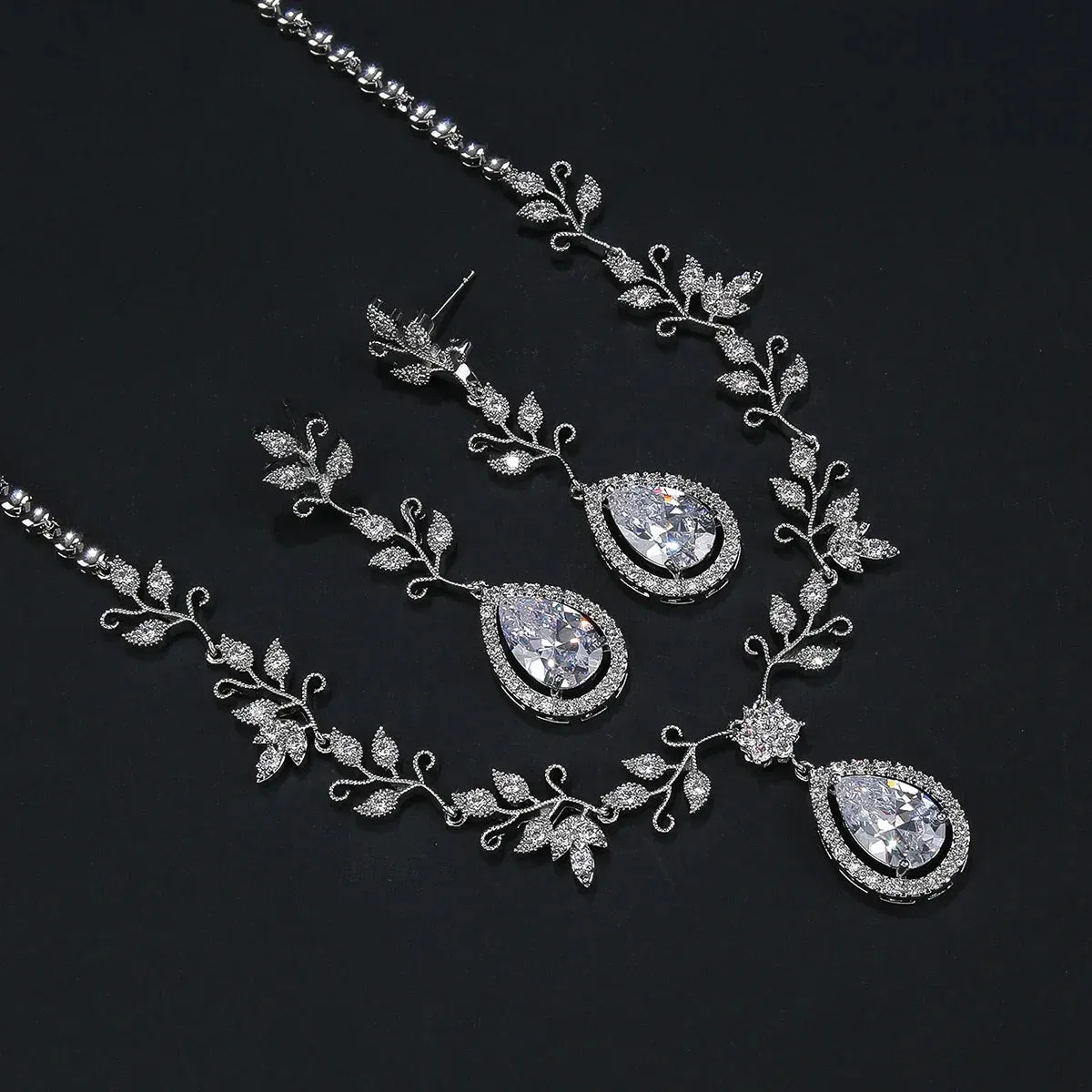 New Design Leaf  and Water Drops Necklace For Women Wedding Luxury Dubai Bridal White Zirconia Jewelry Set CN11175