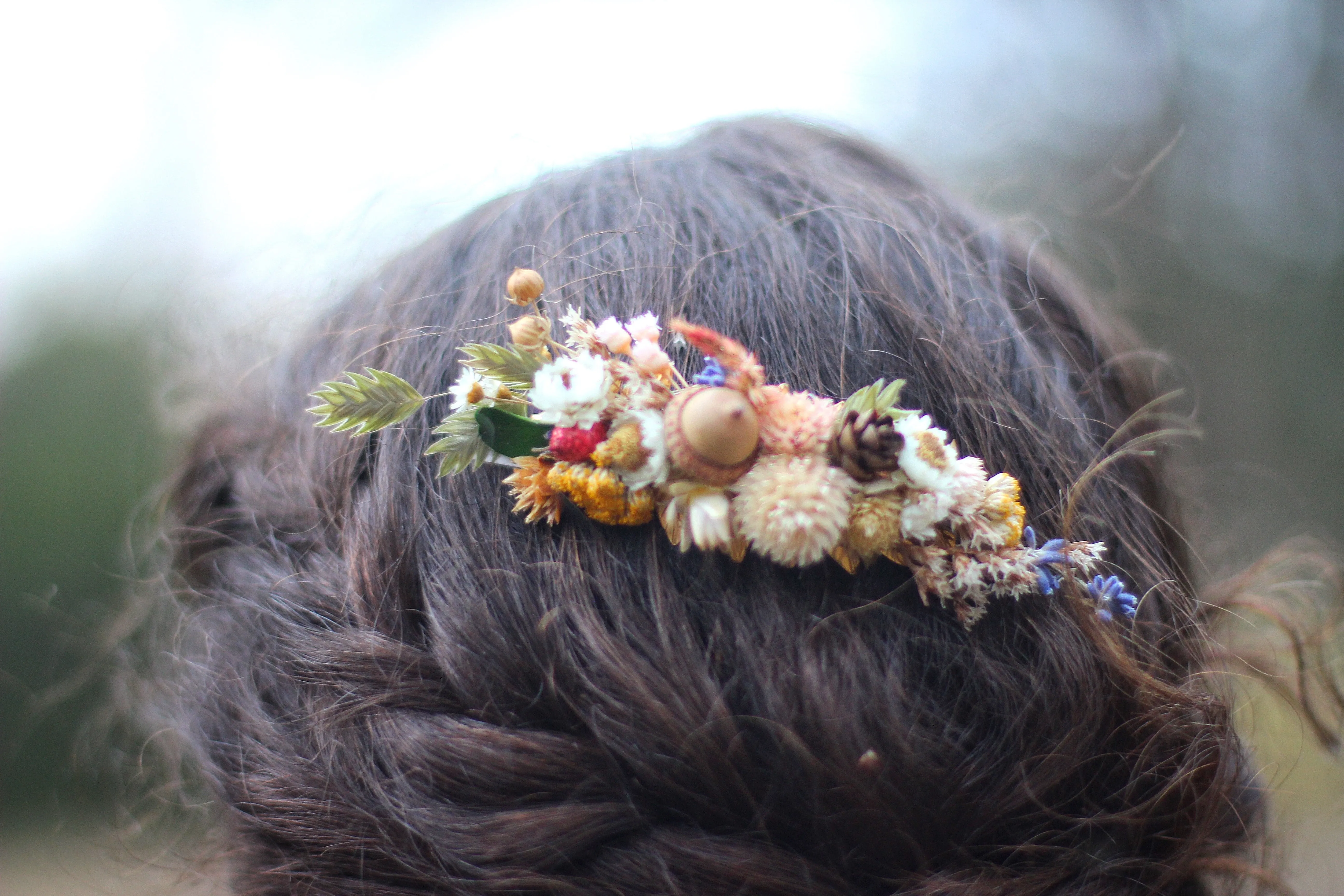 Preorder * Athena Dried Flowers Hair Comb