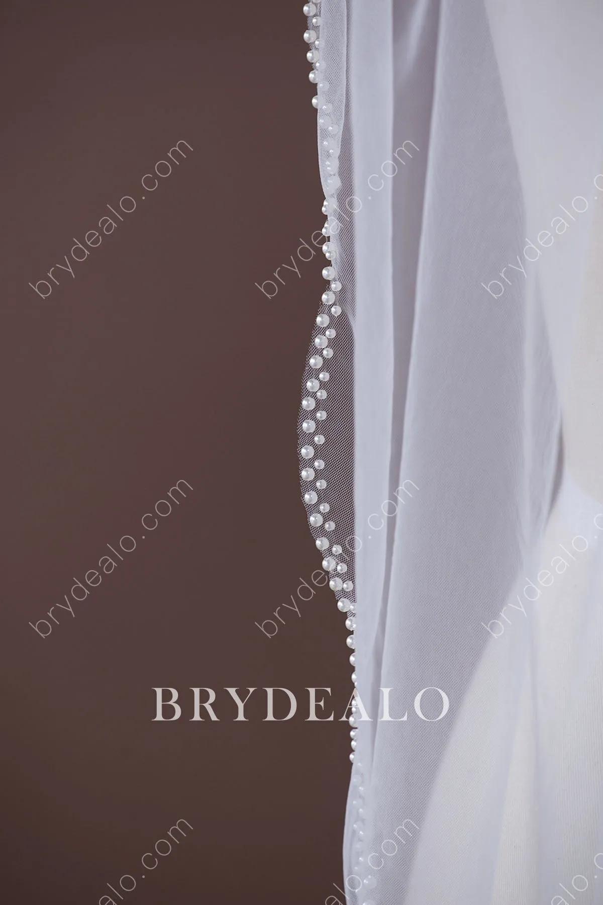 Refined Pearls Wedding Veil for Sale