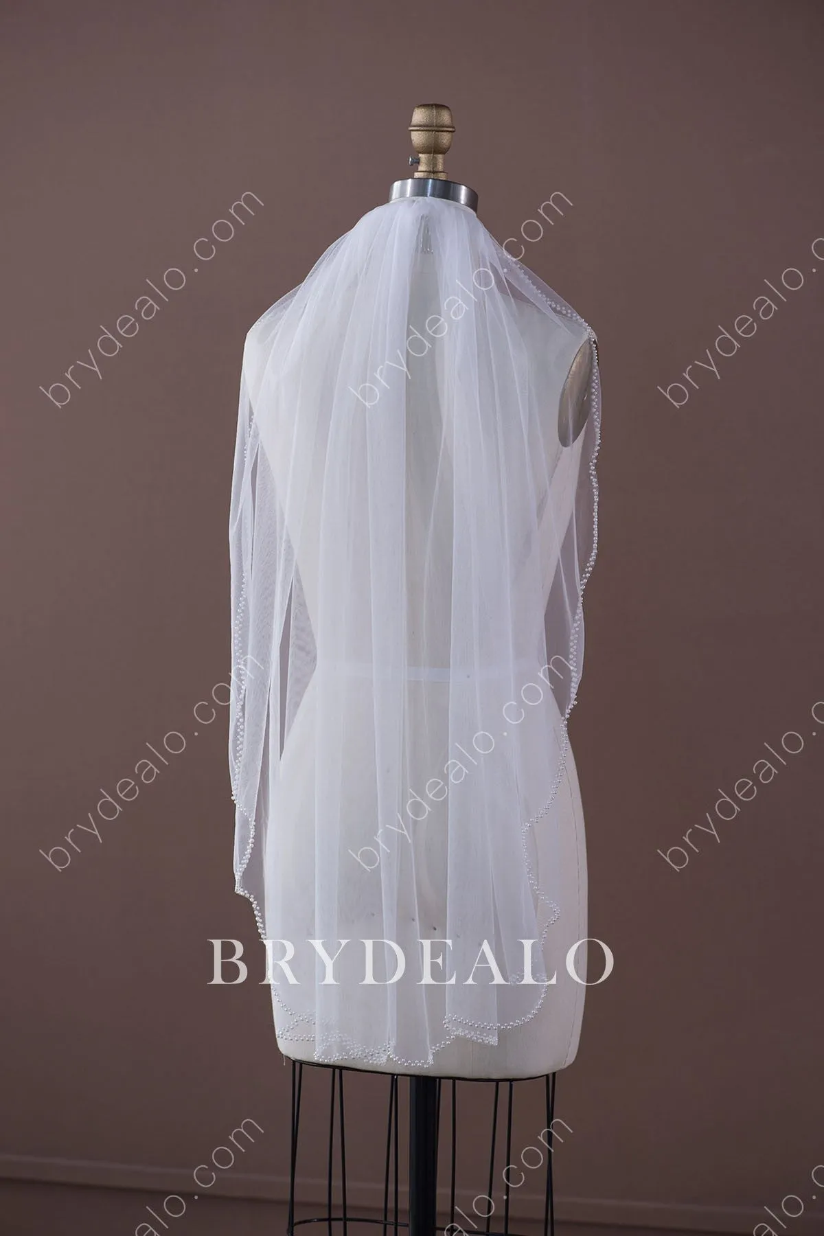 Refined Pearls Wedding Veil for Sale