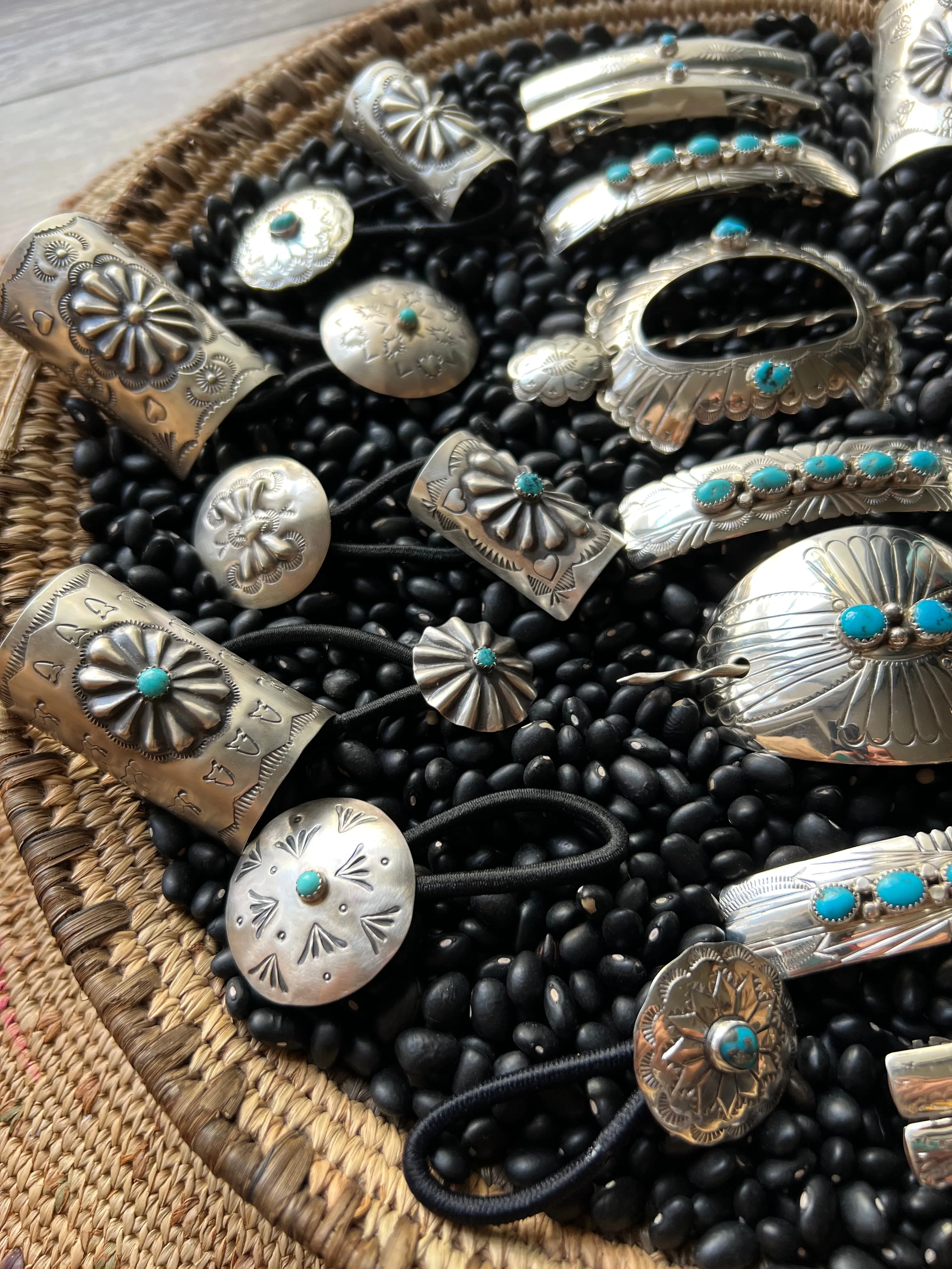 Sterling silver scallop Concho hair tie with turquoise Style B