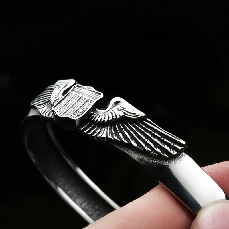 Titanium Steel World War II Air Force Flying Tigers Badge Bracelet