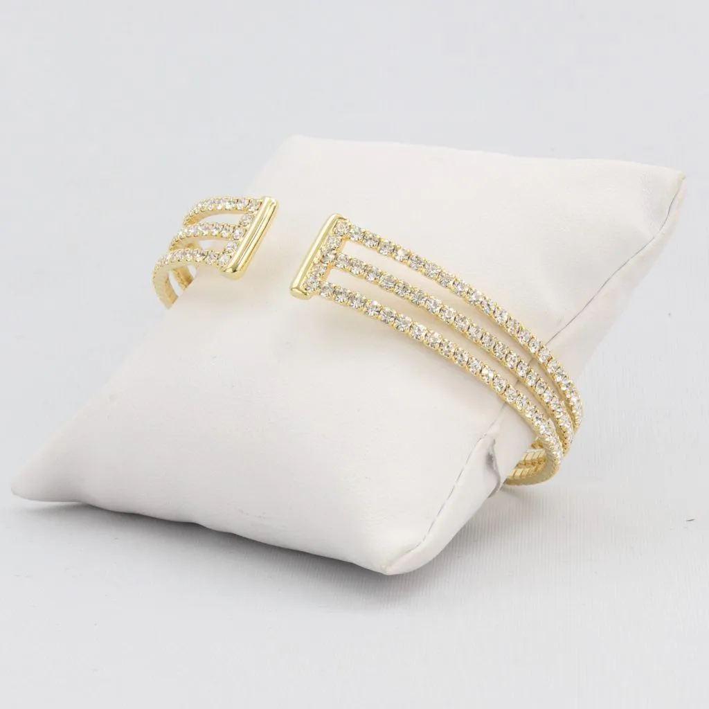 Triple box-snake chain bracelet with inlaid diamond-like cubic zirconia stones