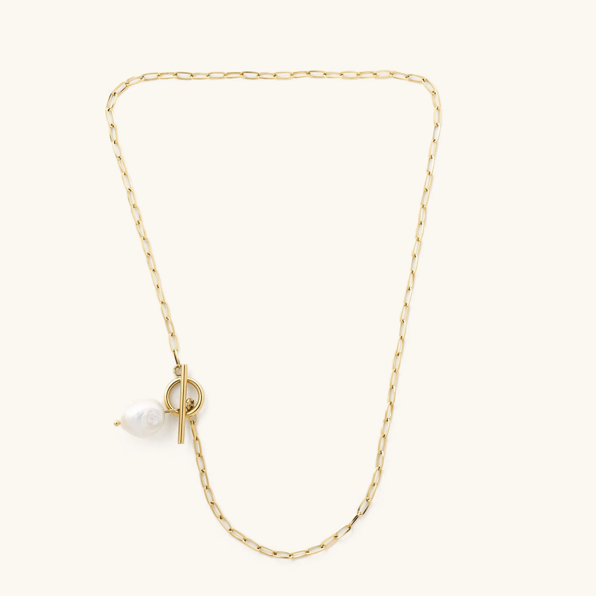Ursula Pearl Toggle Necklace