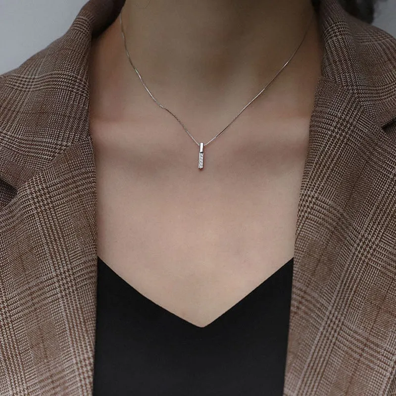 VenusFox Hot Selling 925 Sterling Silver Necklace Simple Geometric Cubic Zircon Choker Shiny Exquisite Clavicle Chain For Women SNK003