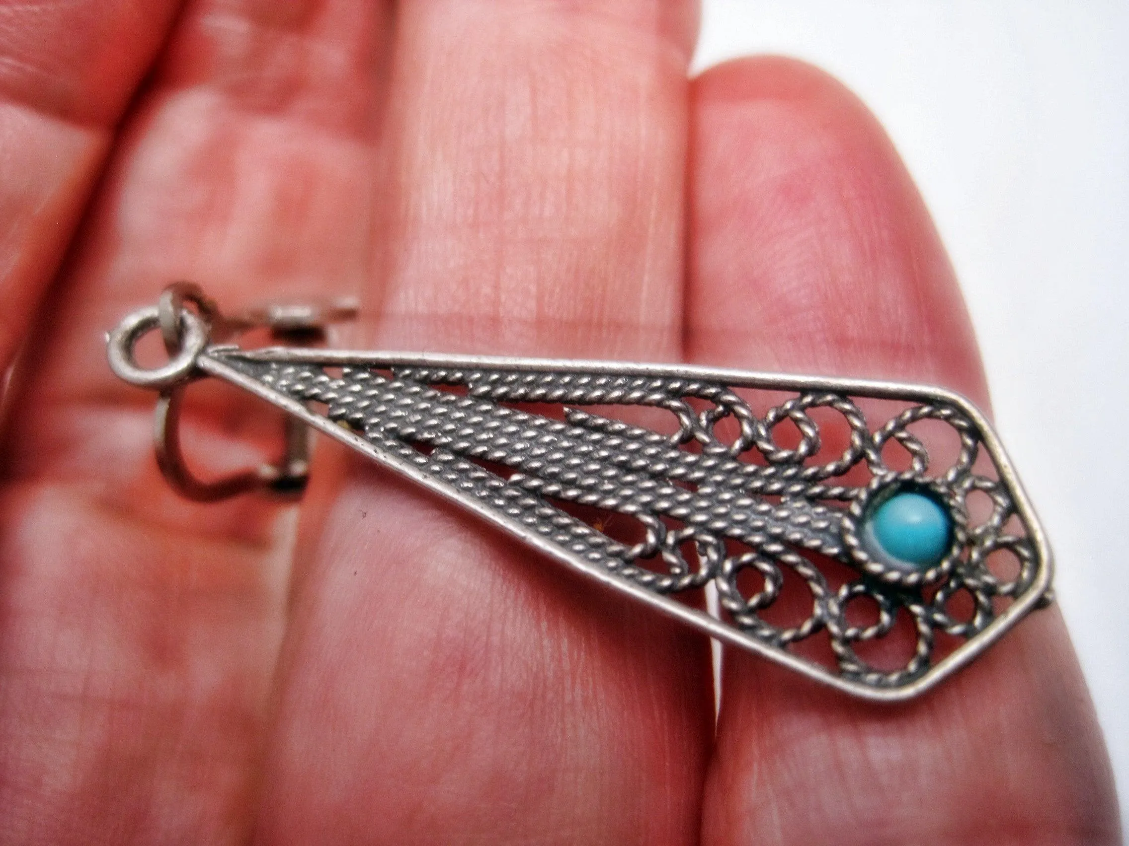 Vintage Middle Eastern Silver Filigree Screw Back Earrings