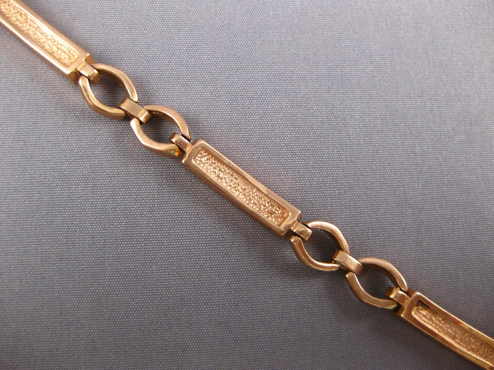 WIDE AAA MOTHER OF PEARL 14KT ROSE GOLD 3D RECTANGULAR & OVAL LINK FUN BRACELET