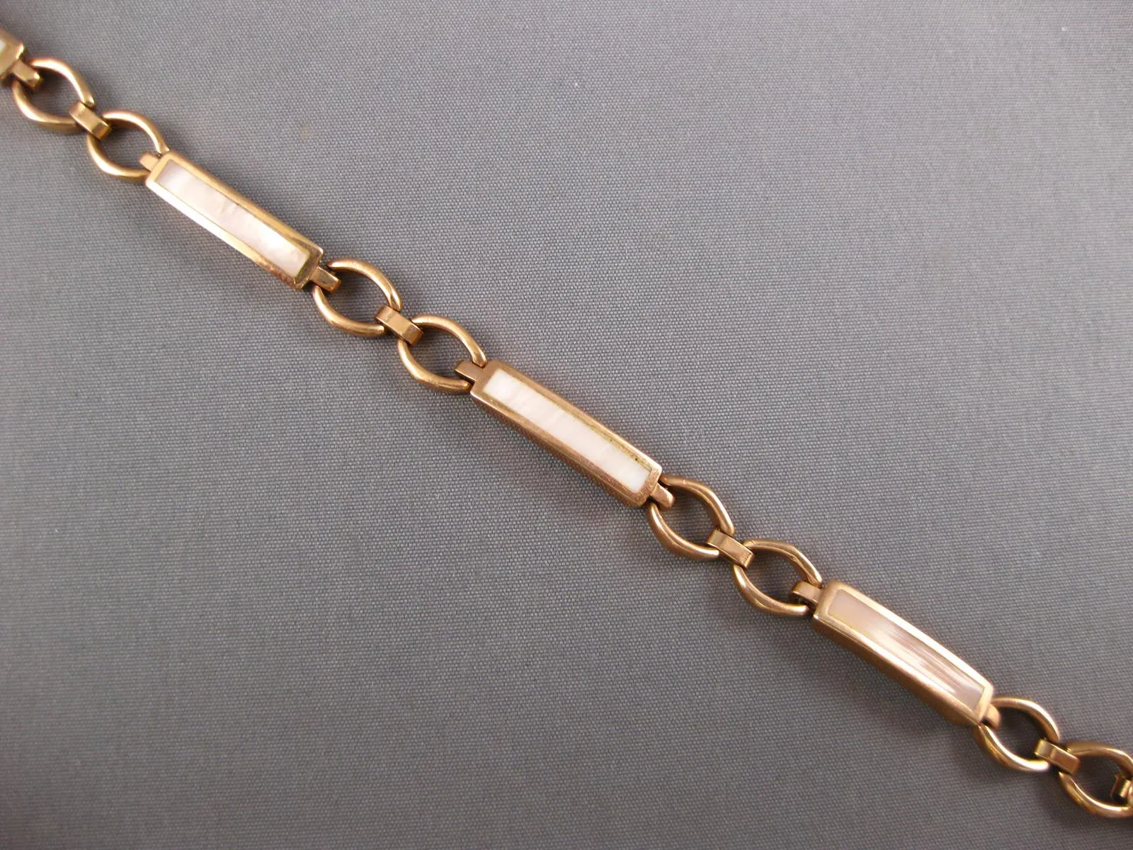 WIDE AAA MOTHER OF PEARL 14KT ROSE GOLD 3D RECTANGULAR & OVAL LINK FUN BRACELET