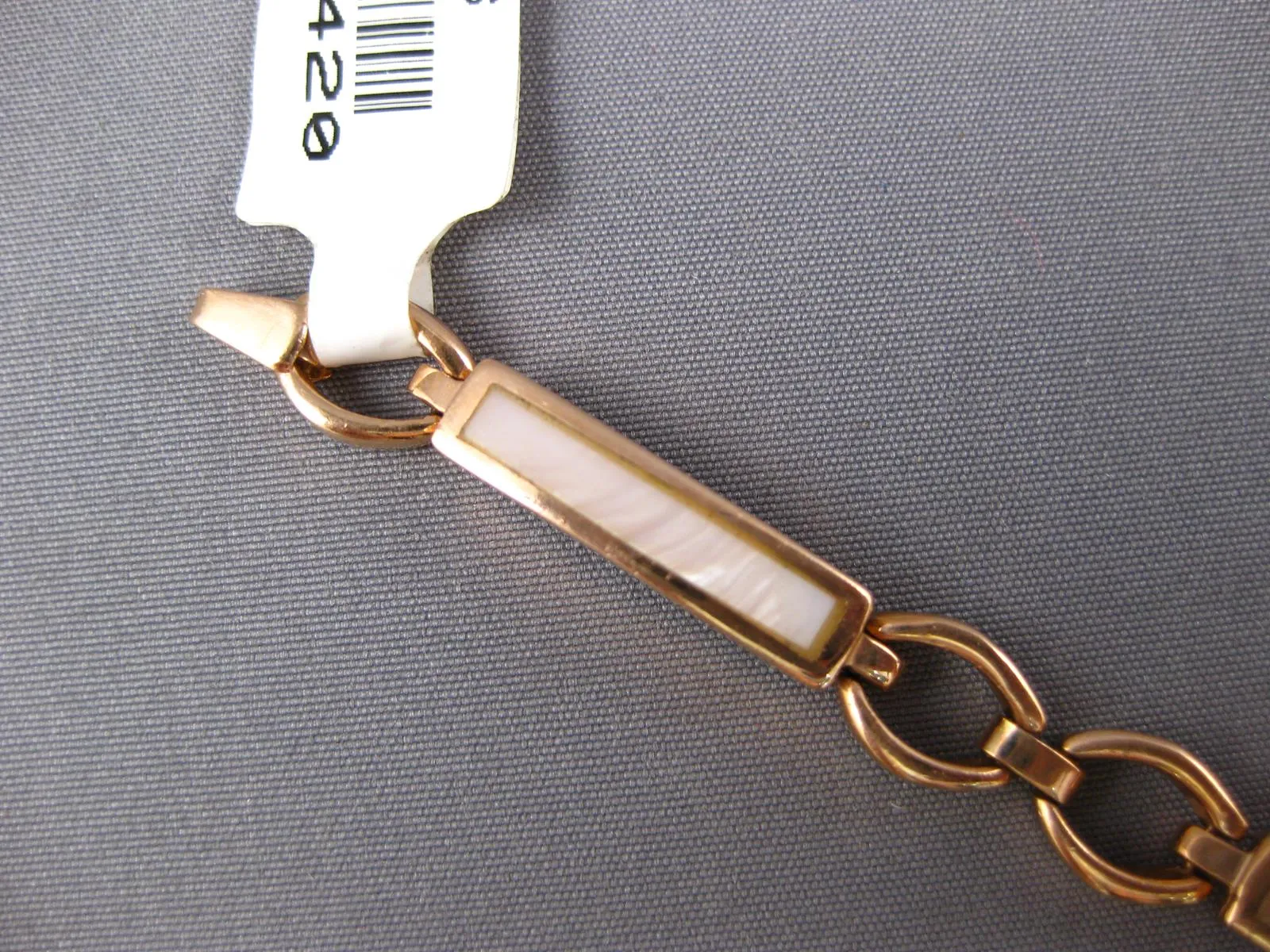 WIDE AAA MOTHER OF PEARL 14KT ROSE GOLD 3D RECTANGULAR & OVAL LINK FUN BRACELET